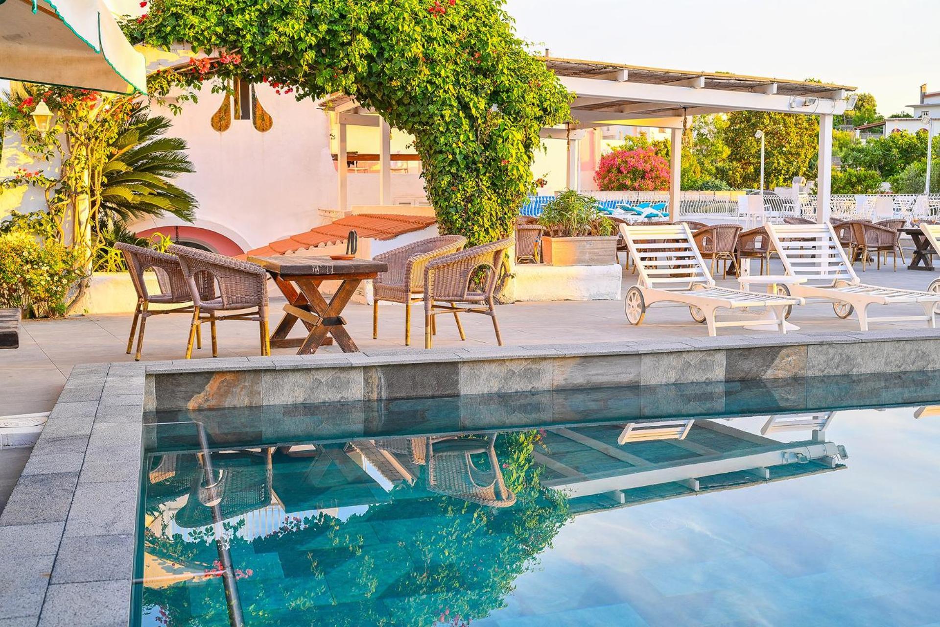Av Club Terme Colella Hotel Forio di Ischia Eksteriør billede