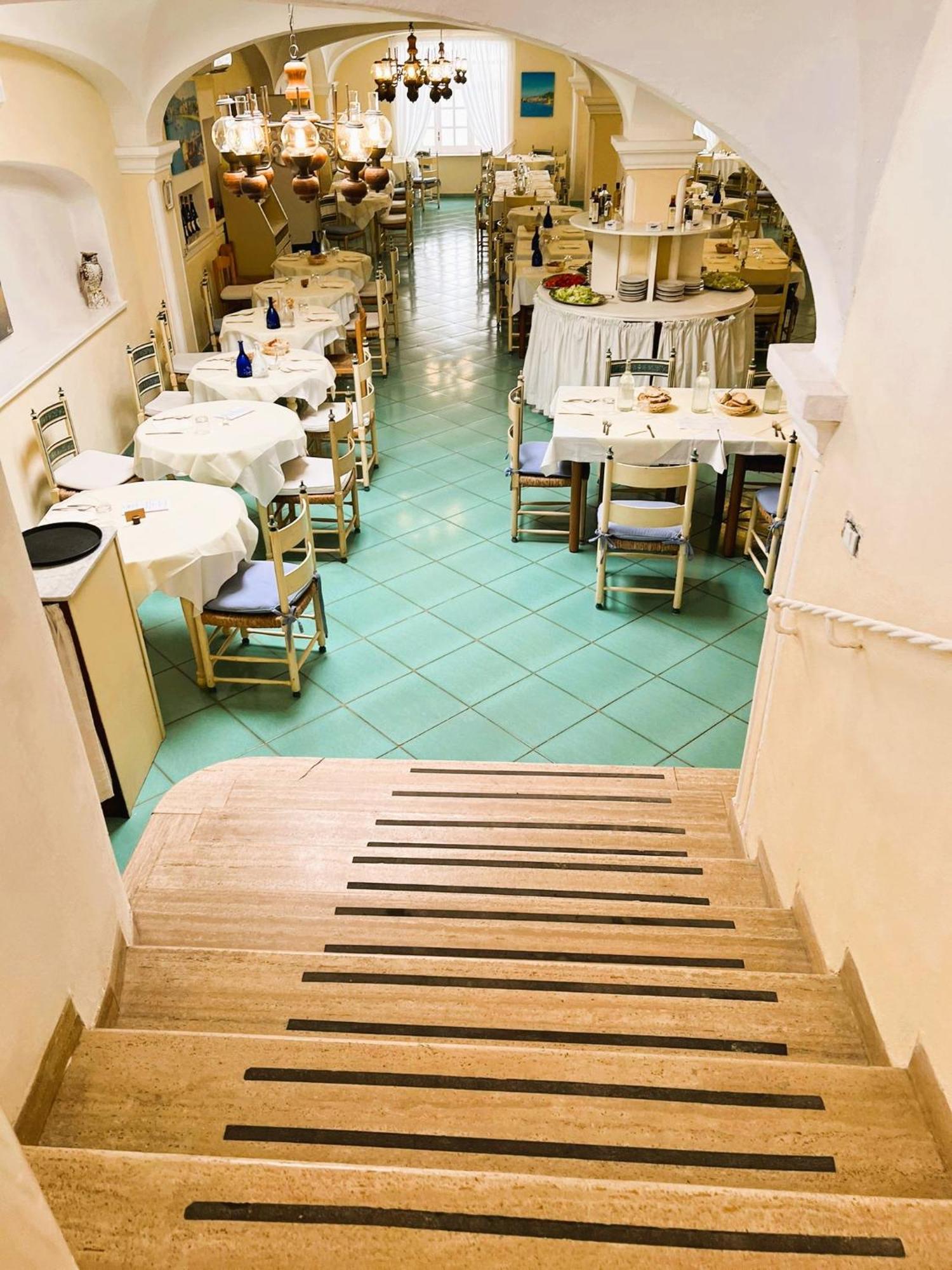 Av Club Terme Colella Hotel Forio di Ischia Eksteriør billede
